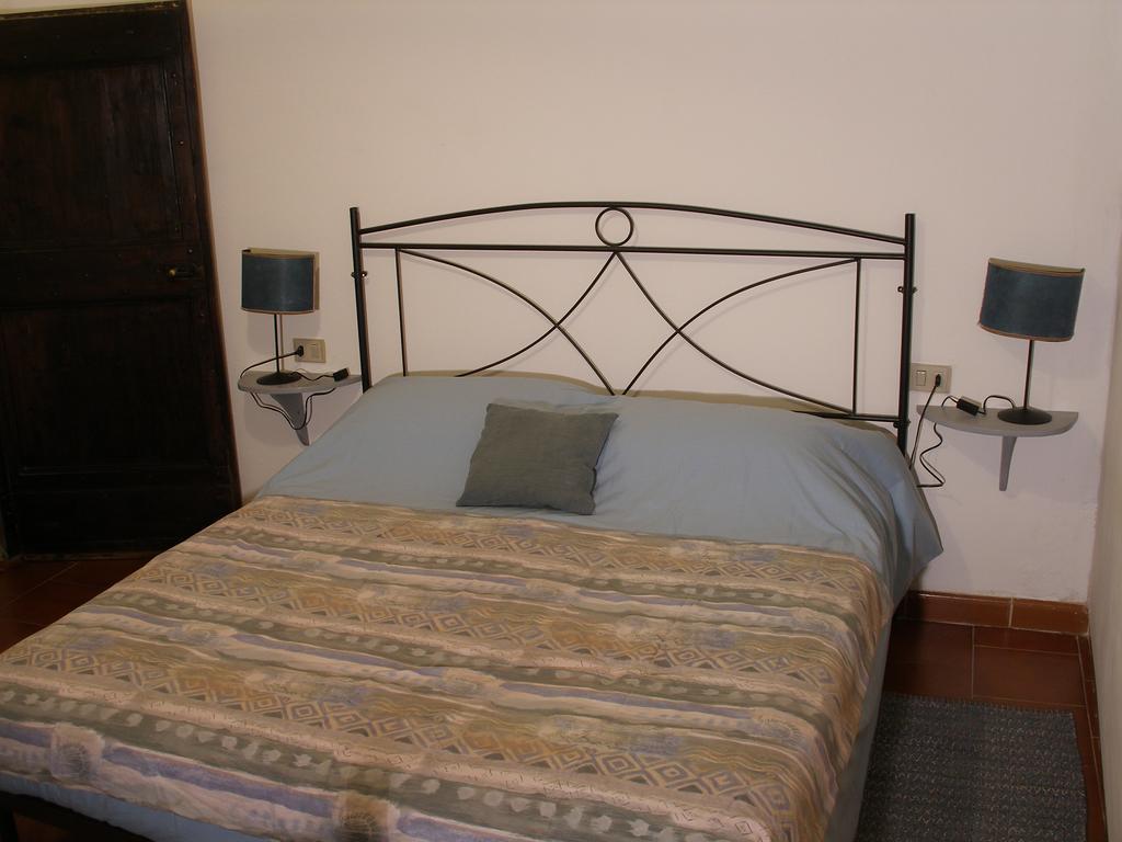 B&B Della Rosa Civitella D'Arna ภายนอก รูปภาพ