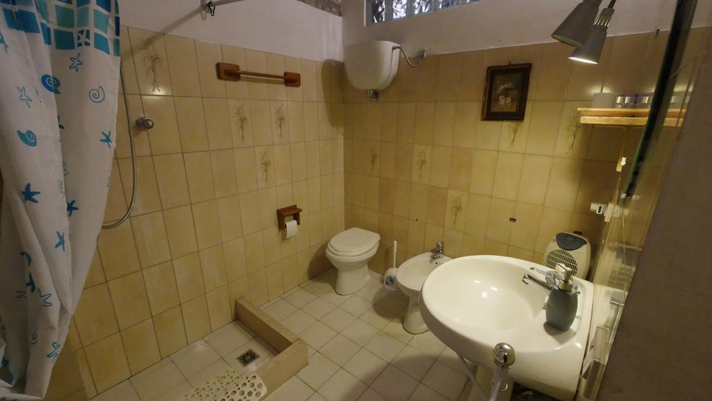 B&B Della Rosa Civitella D'Arna ภายนอก รูปภาพ