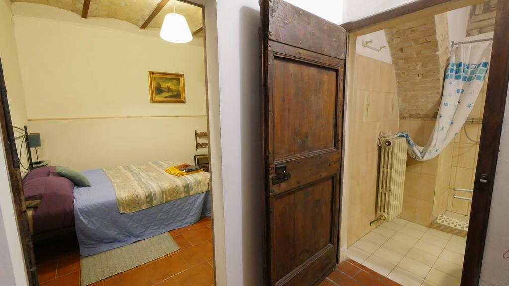 B&B Della Rosa Civitella D'Arna ภายนอก รูปภาพ